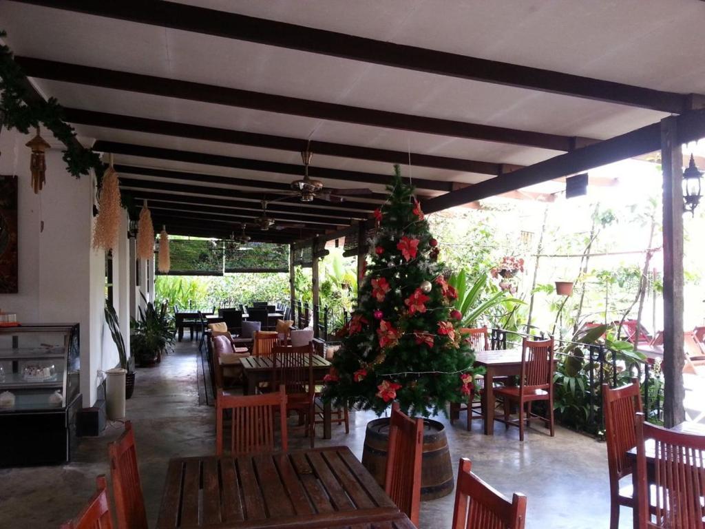 Basaga Holiday Residences Kuching Eksteriør billede