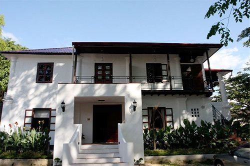 Basaga Holiday Residences Kuching Eksteriør billede